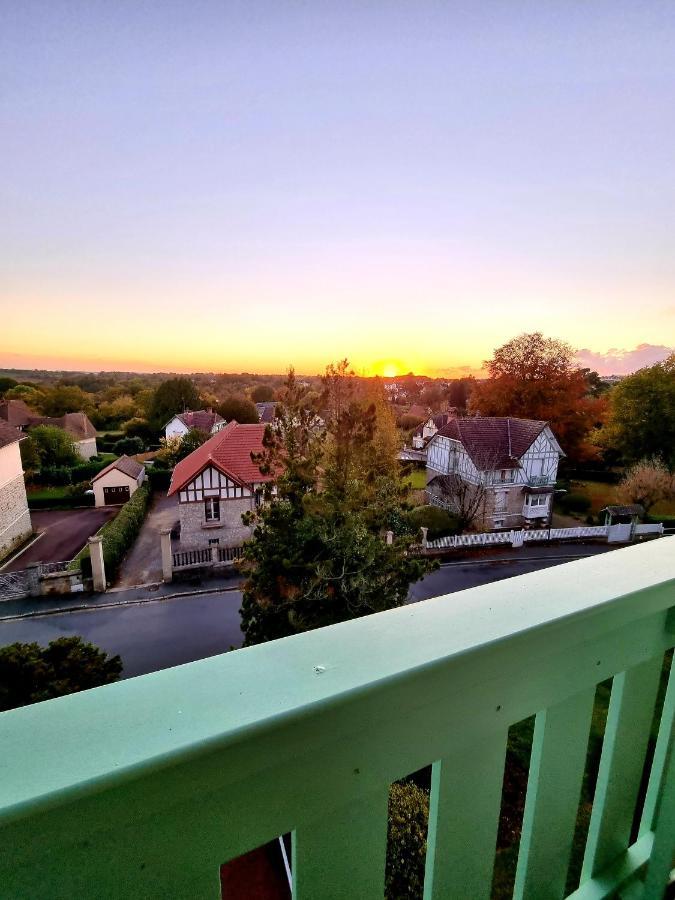 Avec Superbe Vue 5min A Pied Des Thermes Apartment *